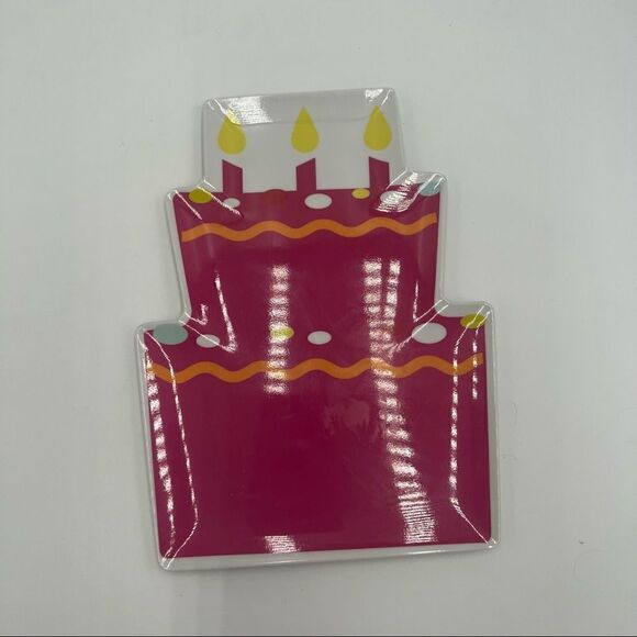 Set of 2 Swoozie’s Melamine Birthday Cake Plates - Picture 4 of 8